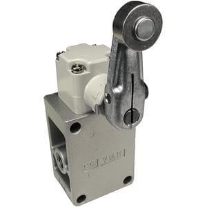 SMC 3 Port Mechanical Valve. EVM830-F01-13 - FluidAirFittings