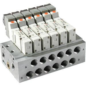SMC Manifold Base SS5Y3-42-06-01FQ - FluidAirFittings